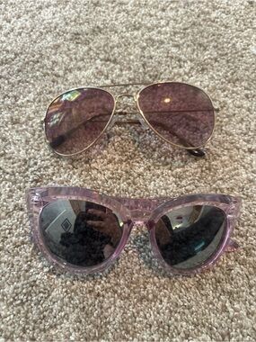 Set of 2 Women's Sunglasses from Urban Outfitters